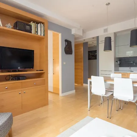 Metro Pole Mokotowskie Cosy By Bookinghost Apartment *